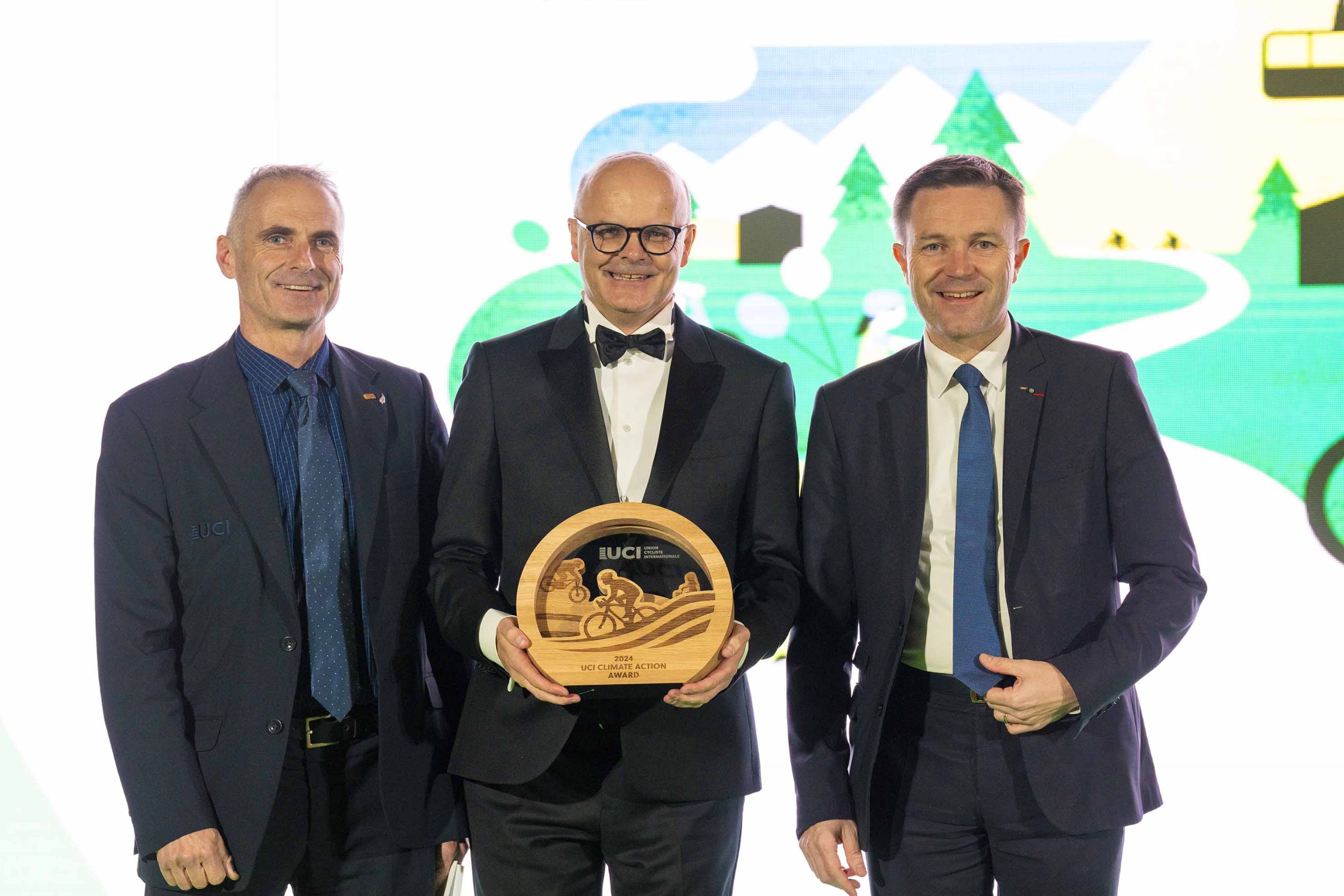 The Hero Südtirol Dolomites and the 2024 UCI Climate Action Award