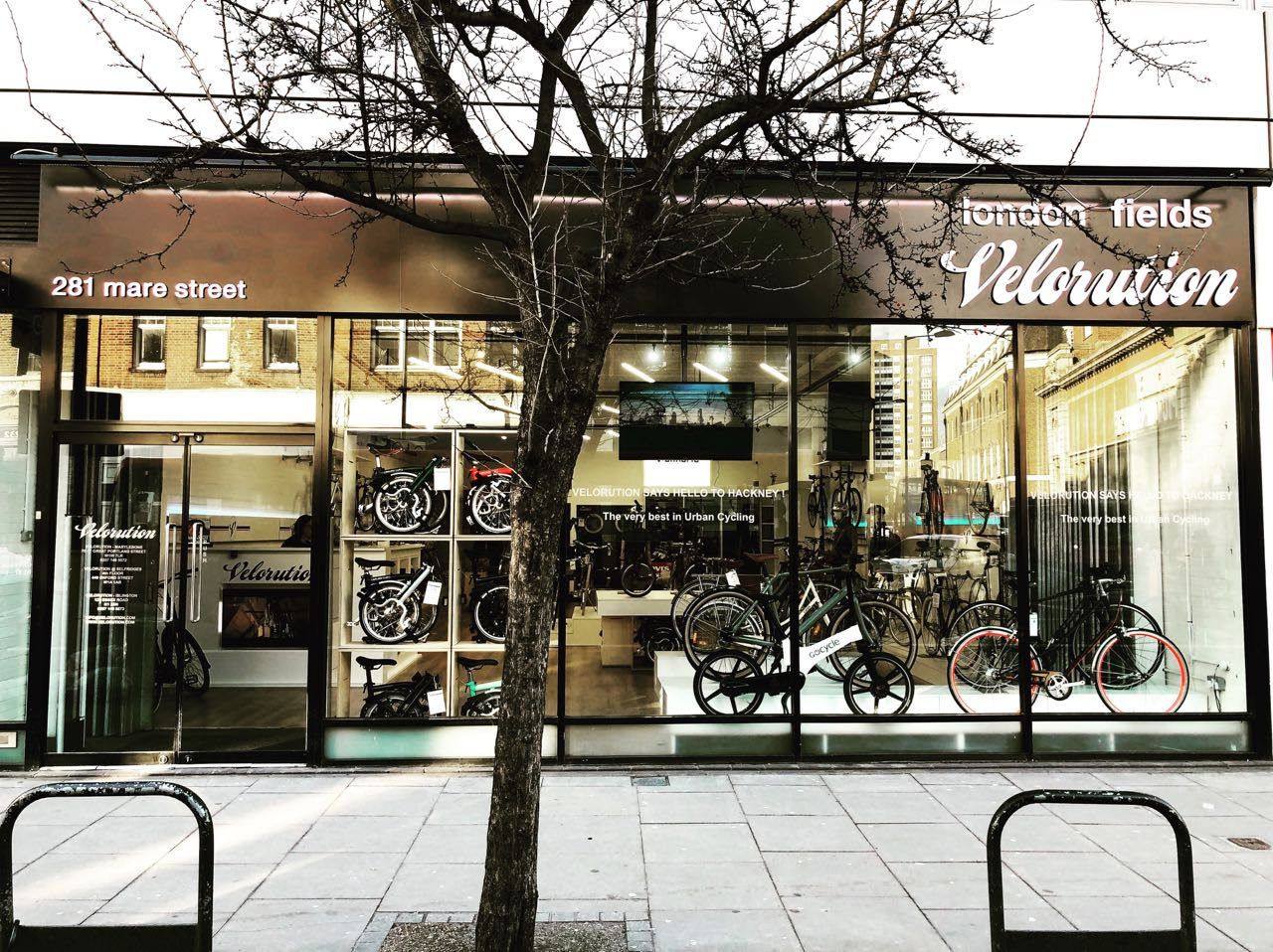 Velorution, Fat Llama partner on e-bike rental service