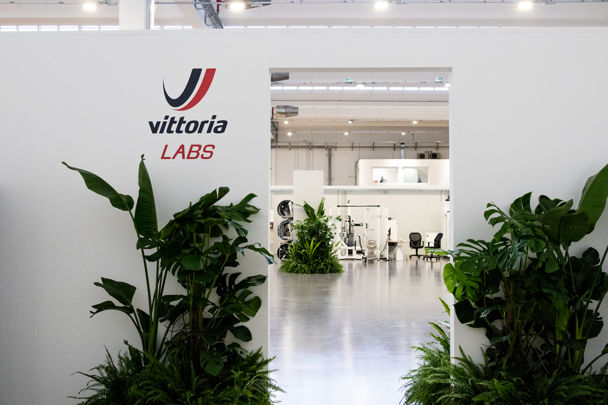 Vittoria Labs 01 reTyre Secures €7 Million Investment and enters Co-development Partnership with Vittoria