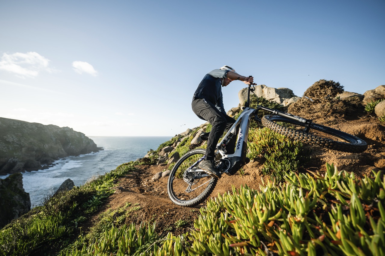 Kado electric mountain bike