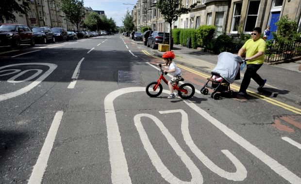 Sustrans calls for default 20mph speed limit in residential areas