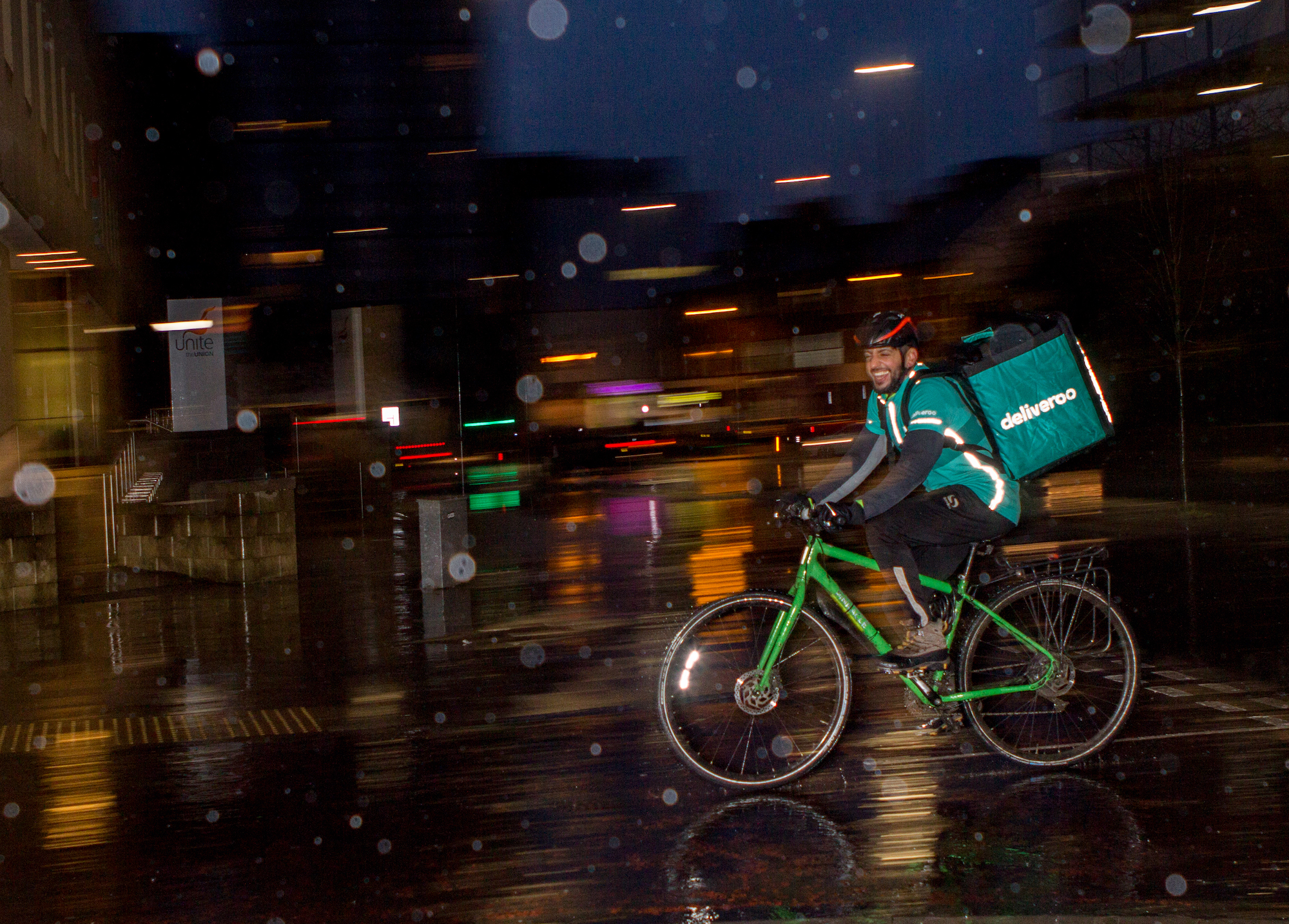 Deliveroo tells cities “Build more cycleways, we’ll show where with data”