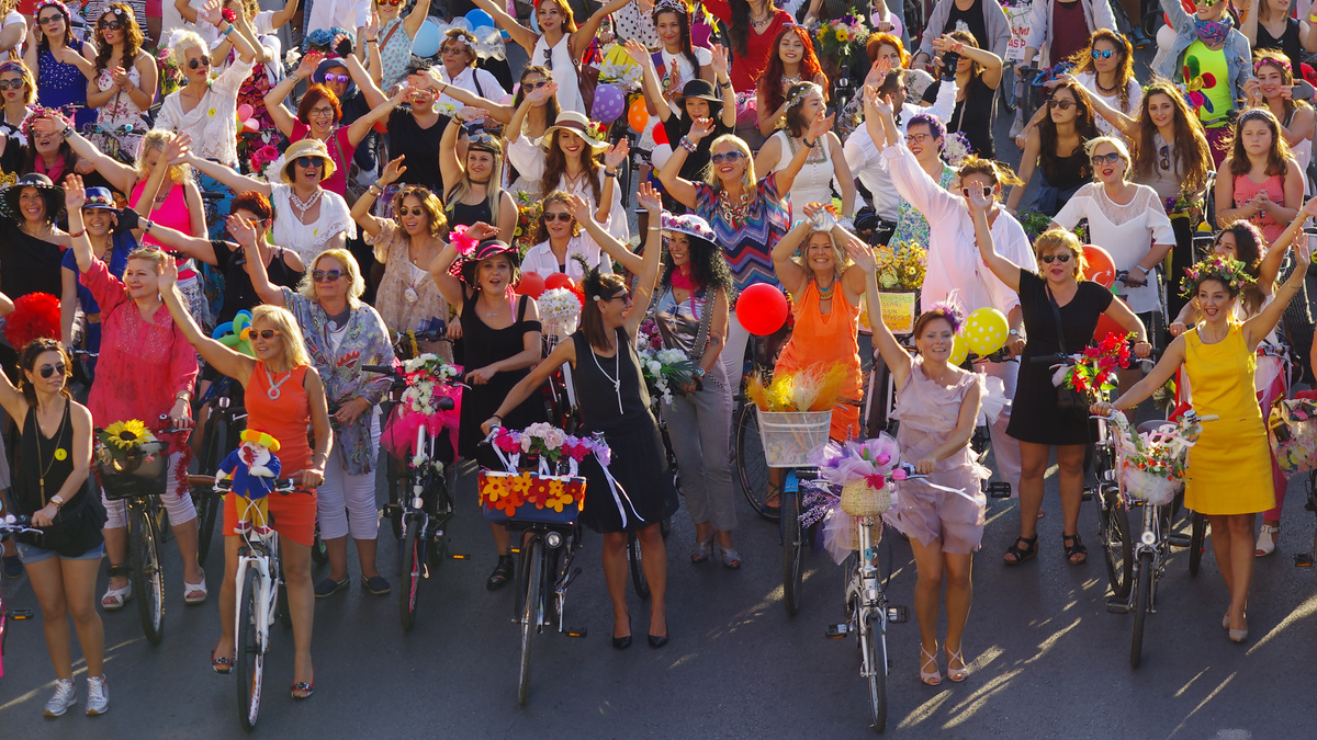 Does a “fancy” women’s ride really aid the gender gap?