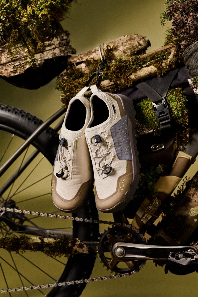 fizik ergolace 2 goretex formbark 03 Fizik's new Ergolace 2 is built around "low-weight, durability, comfort and adaptability"