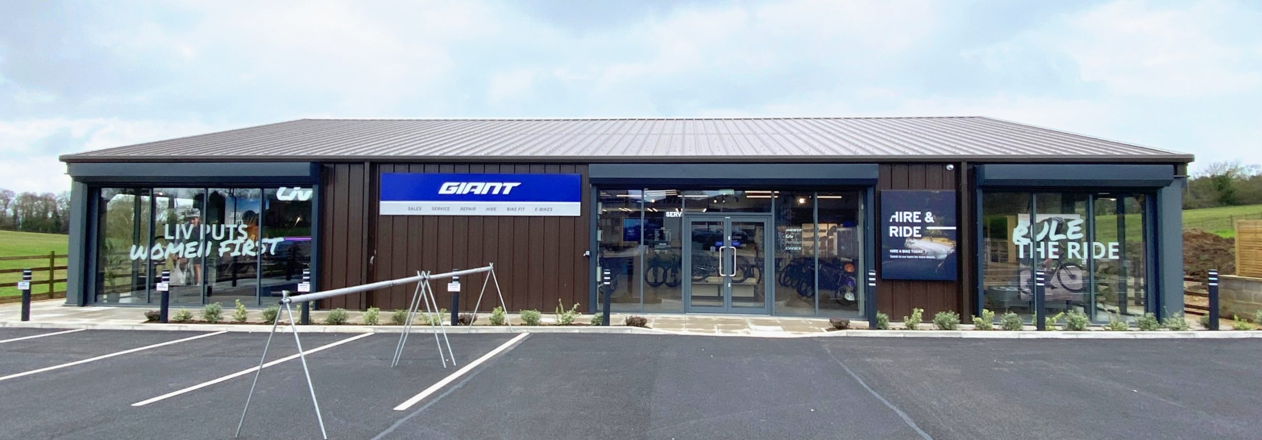 Giant Store Tugby opens neighbouring Cafe Ventoux