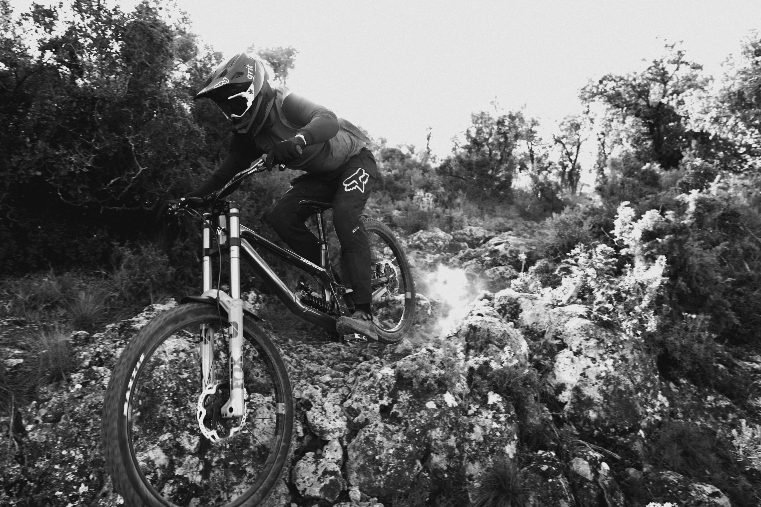 greg minnaar action image 2 scaled Norco signs exclusive distribution partnership with Silverfish UK