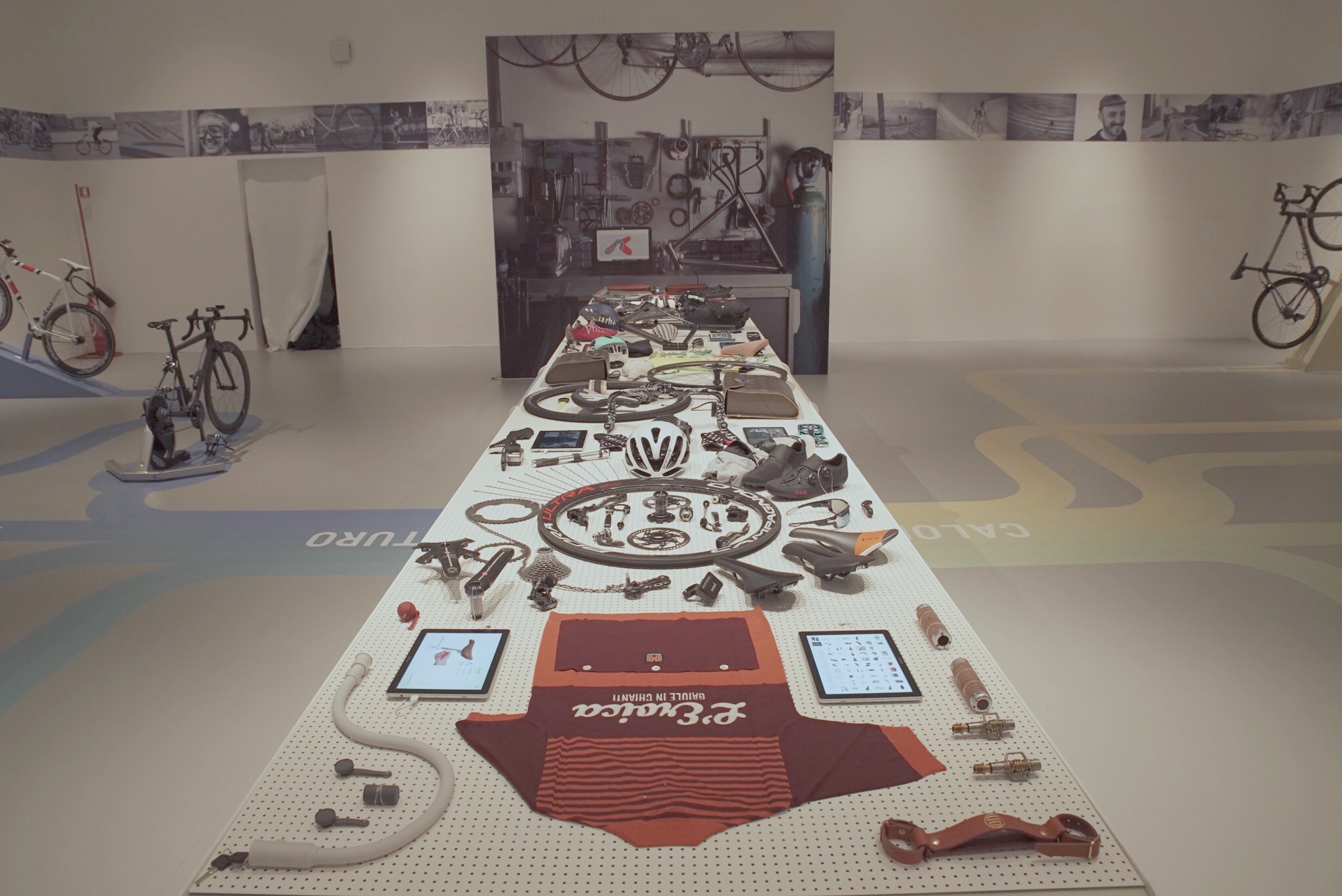 Selle Royal reps cycling industry at famed arts event