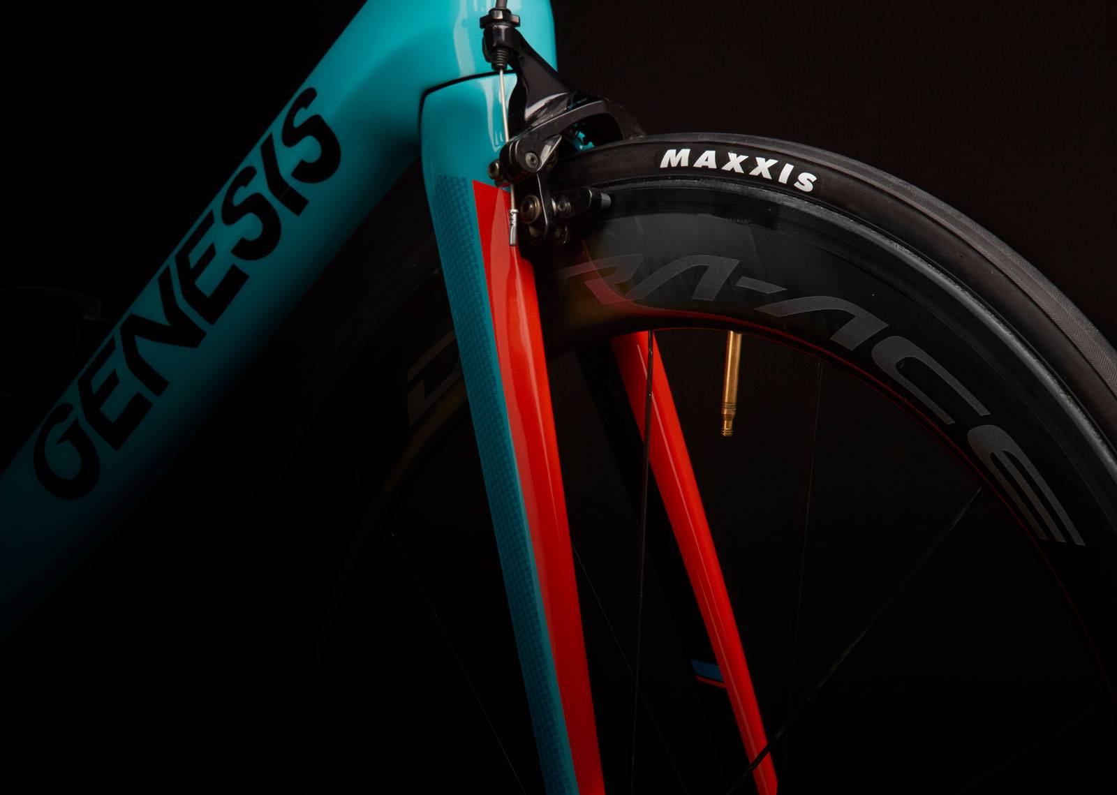 Maxxis UK partners with Madison Genesis