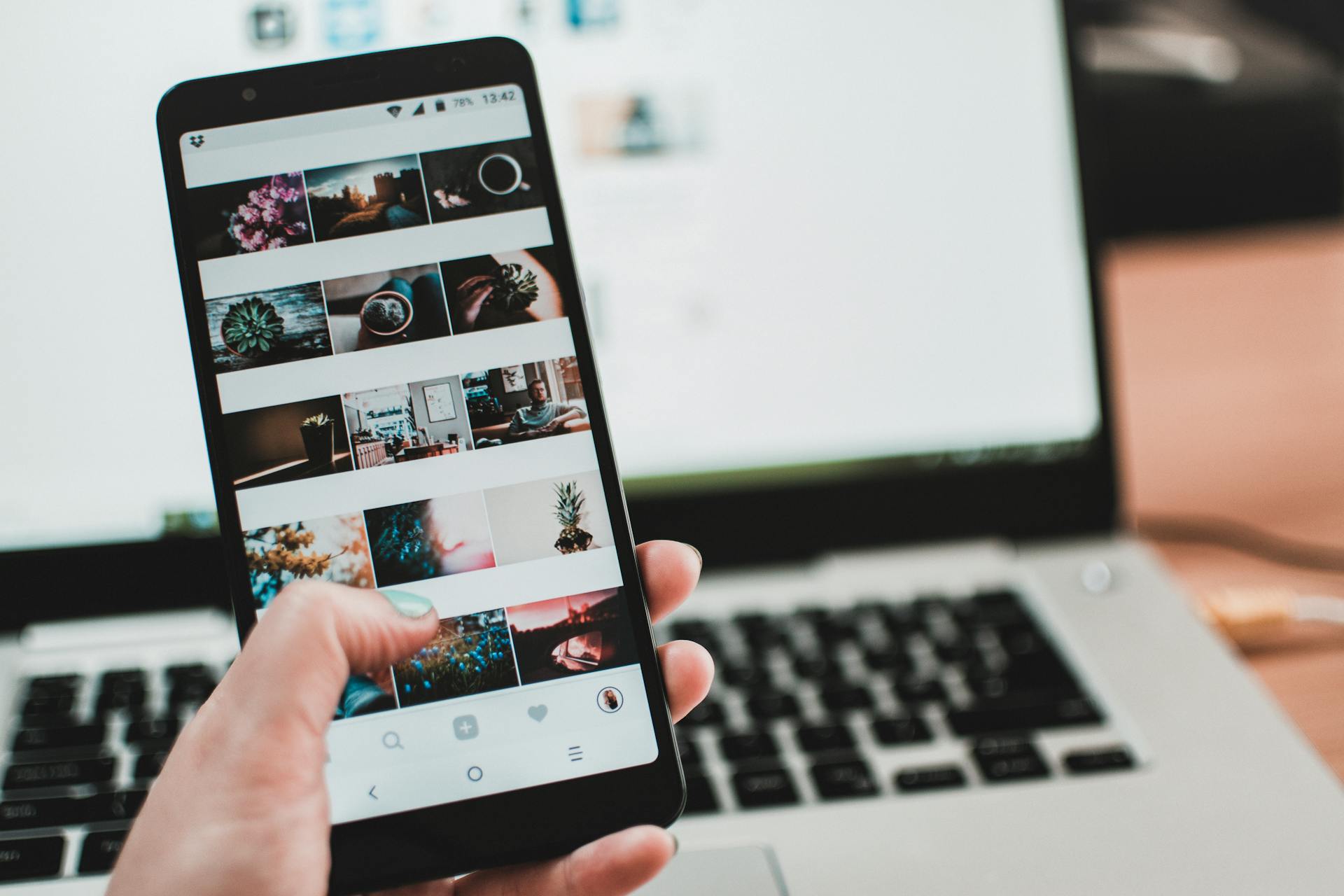 pexels fotios photos 1092671 How to Market your Business: Learn How to Use Paid Social Media Effectively