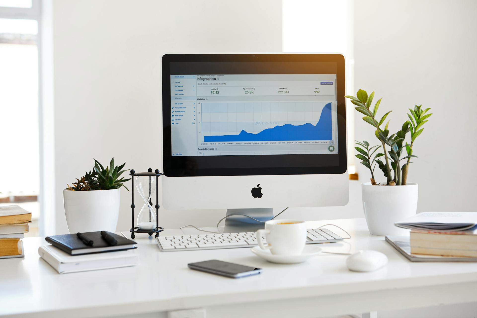 pexels serpstat 177219 572056 How to Market your Business: Learn How to Use Paid Social Media Effectively