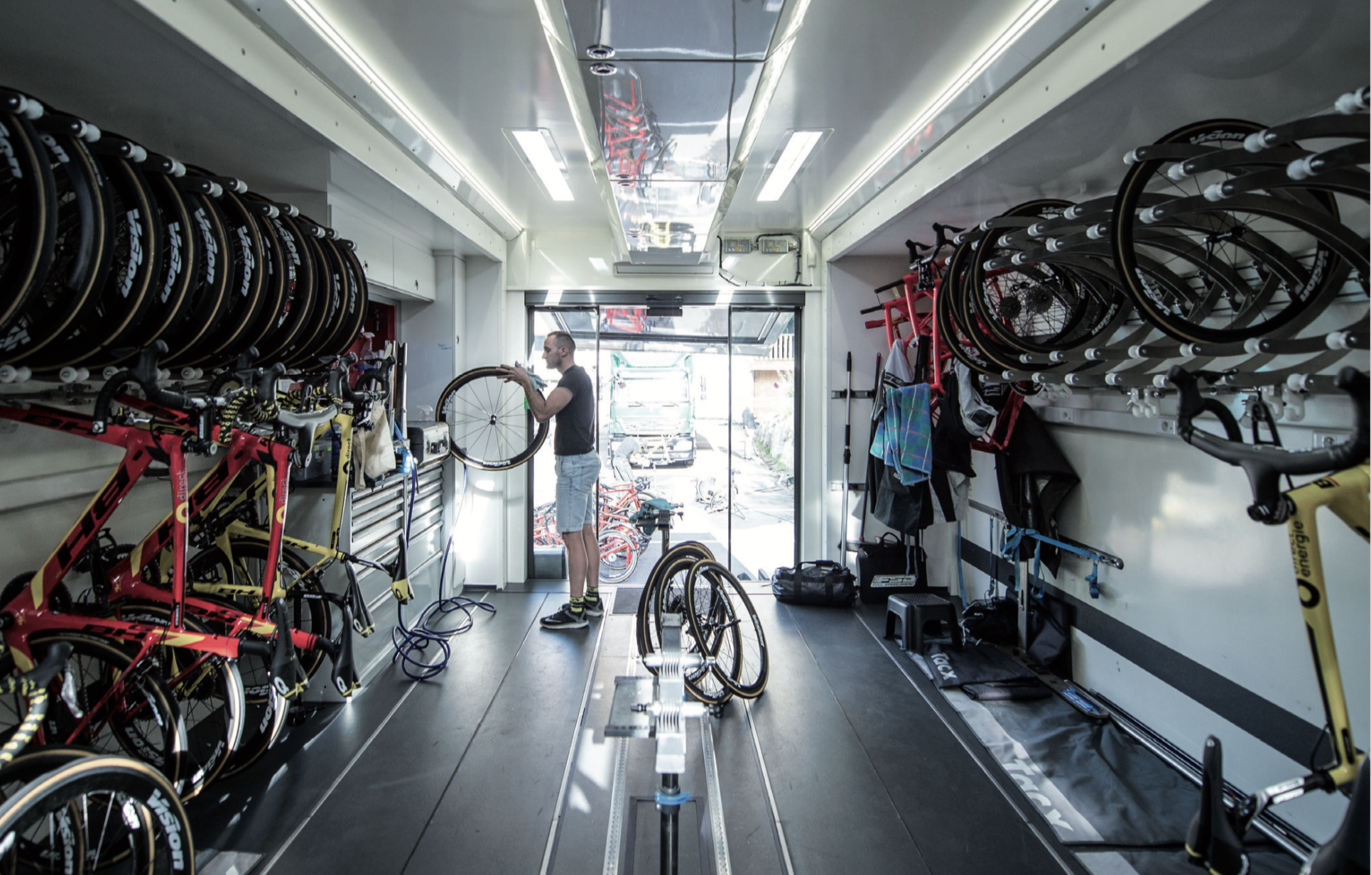 Prologo: Going back to the drawing board